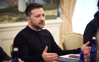 Не з Путіним, бо це «пінг-понг» — Зеленський заявив, що Україна готова до переговорів із «кимось», хто може представити РФ