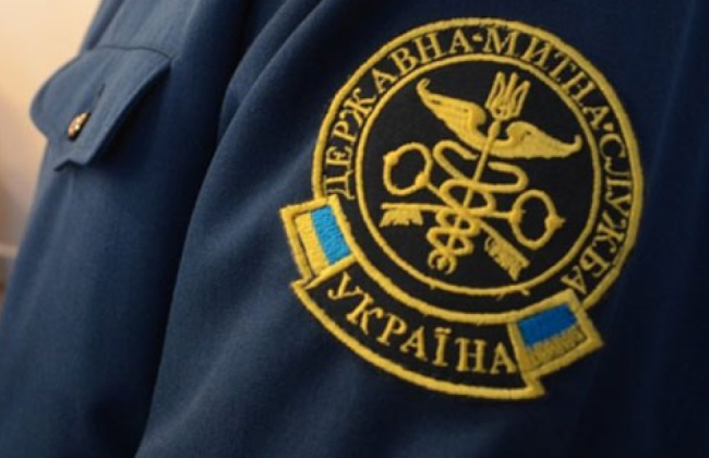 В Украине изменили порядок исправления ошибок в декларациях на гуманитарные авто — таможенная служба объяснила алгоритм действий