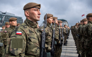 Польский генерал призвал к срочному возобновлению призыва из-за угрозы России
