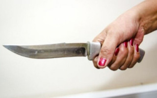 В Харькове судили женщину, которая зарезала мужчину из-за ревности и выдавала погибшего за спящего