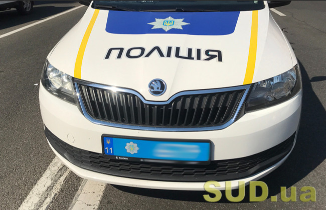 В Киеве задержали водителя Mazda, который нарушил ПДД и пытался скрыться от полиции