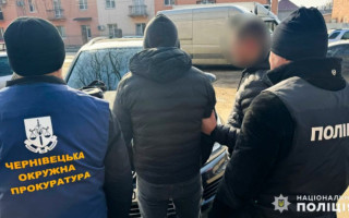 На Буковине будут судить судмедэксперта, который за 6000 евро «решал вопрос» об уклонении от мобилизации