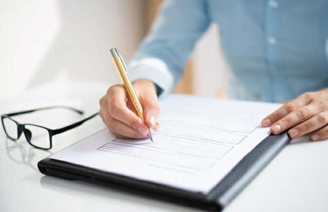 Нужно ли ФЛП при обретении статуса пенсионера или лица с инвалидностью сообщать об этом налоговую — разъяснение