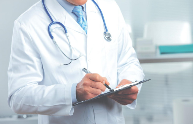 В Сумской области будут судить двух медиков, которые за взятки устанавливали военнообязанным фальшивые диагнозы