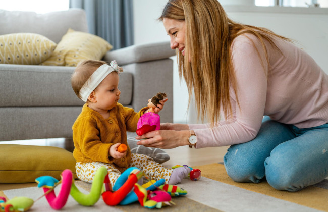 Кто может воспользоваться услугой «Муниципальная няня» — напоминание Минсоцполитики