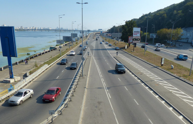 У Києві та Дніпрі підвищили швидкість руху – де дозволено прискорюватися