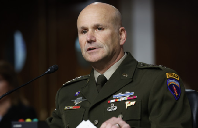 Украина частично решила проблему нехватки военных, расширив резерв новобранцев — генерал США Каволи