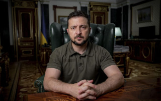 Владимир Зеленский раскритиковал реакцию Посольства США на удар баллистической ракетой по Кривому Рогу