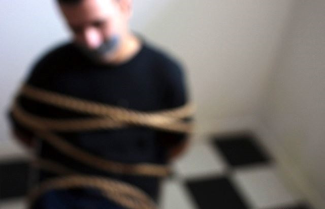 Похитили предпринимателей пытали ради миллиона долларов — трое иностранцев получили по 10 лет заключения в Полтавской области