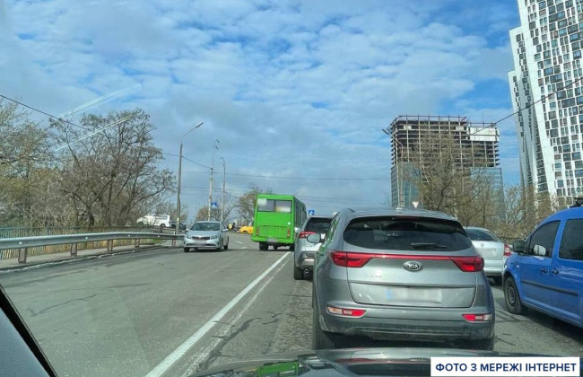 Полиция в Киеве нашла и оштрафовала водителя маршрутки, видео с которым облетело соцсети