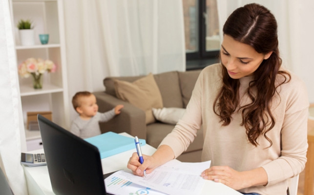 Как работнику с детьми получить дополнительный социальный отпуск — условия и документы