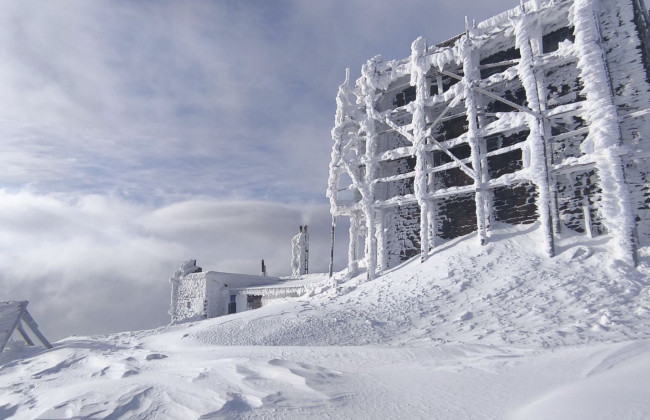На горе Пип Иван зафиксировали 18 градусов мороза