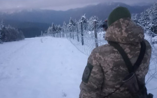 Пограничники спасли двух уклонистов, которые 8 суток блуждали в Карпатах