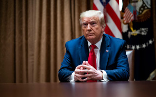 Трамп угрожает Китаю новыми тарифами в 50%, если Пекин не отменит свои пошлины