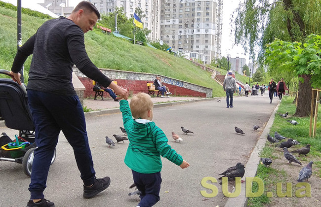 Временный выезд ребенка за границу не должен использоваться как способ ограничения прав отца на общение с ребенком – КГС ВС