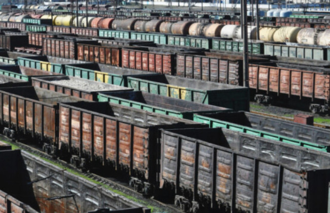 Кабмин упростил процедуру распоряжения имуществом для Укрзализныци