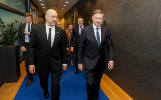 Україна отримала 1 млрд євро від ЄС за рахунок заморожених активів Росії – Шмигаль