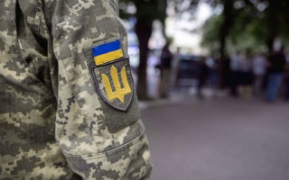 Полтавський ТЦК спростував інформацію про нібито купівлю більярдних столів та байдарок