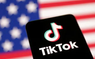 Дональд Трамп заявив, що угода щодо TikTok досі «на столі»