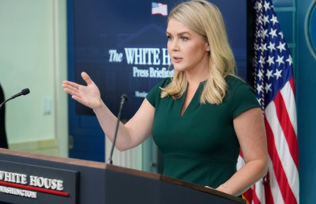 Белый дом не будет отвечать на запросы журналистов, указывающих гендерные местоимения, — Кэролайн Ливитт