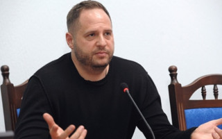 Андрій Єрмак назвав «абсолютною нісенітницею» підготовку до виборів влітку