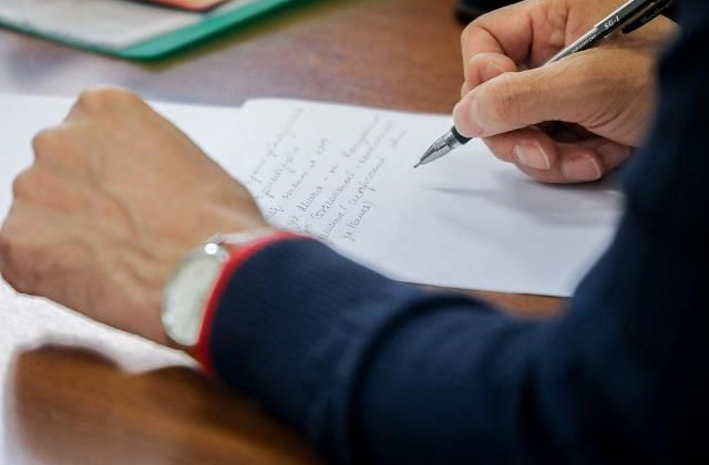 Какая процедура прекращения трудового договора при смерти работодателя-ФЛП — разъяснение Гоструда