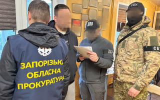 Хабар у $3 тисячі за закриття кримінального провадження – підозрюють поліцейського із Запоріжжя
