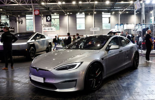 Tesla приостановила заказы Model S и X в Китае