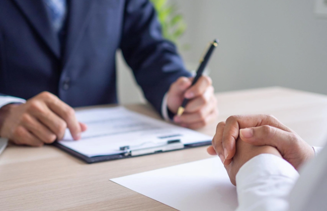 В Гоструда объяснили, можно ли отказать работнику в принятии на работу по возрасту