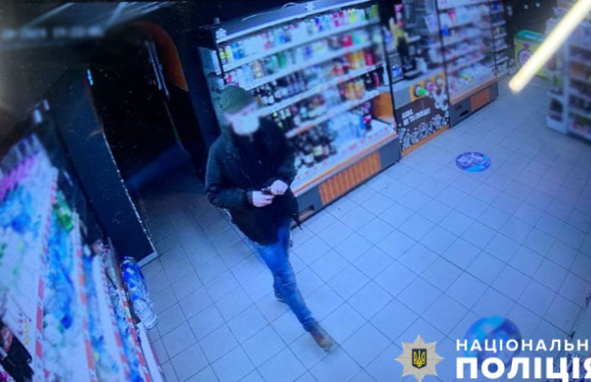 В Киеве суд наказал иностранца за дерзкое разбойное нападение на магазин
