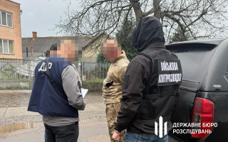 На Закарпатье заместитель командира батальона организовал схему поборов с военных, — ГБР