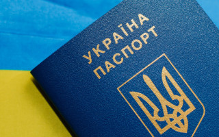 Как иностранцу, который служит по контракту в рядах ВСУ, получить гражданство Украины — условия и документы