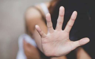 На Хмельниччині отримав покарання вітчим-ґвалтівник 14-річної дівчинки