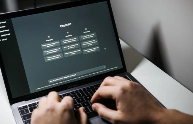 Вежливость с ChatGPT стоит OpenAI десятки миллионов долларов