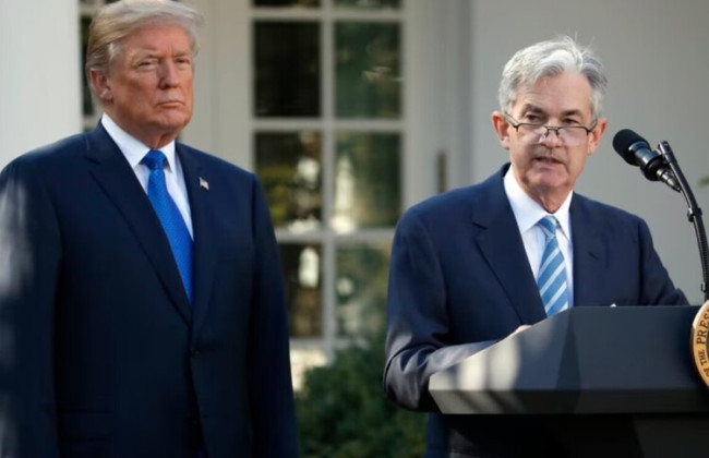 Фондовые рынки США резко упали из-за критики Трампа в адрес главы ФРС Пауэлла