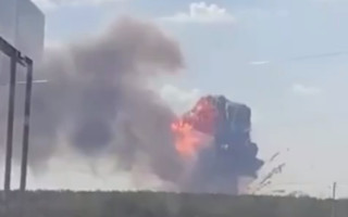 Во Владимирской области РФ прогремели взрывы на большом складе с боеприпасами, видео