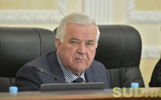 Колишній член Вищої ради правосуддя Віктор Грищук відсудив у ВРП більше 650 тисяч грн у Верховному Суді