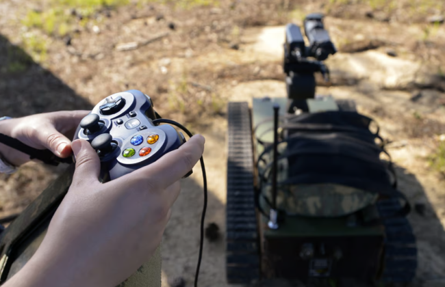 Британия запретила экспорт игровых консолей в Россию — ими управляли дронами на войне против Украины