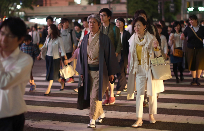 В Японии ограничат доступ пенсионеров к банкоматам — таким образом хотят бороться с мошенничеством