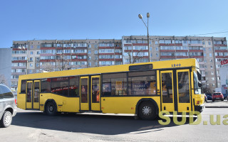 В Киеве на поминальные дни запустят дополнительный транспорт к кладбищам