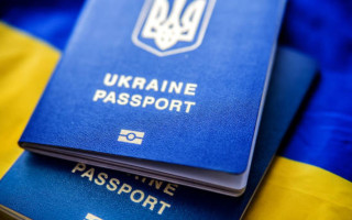 Добровольное обретение гражданства другой страны не является основанием для автоматической утраты гражданства Украины – Большая Палата Верховного Суда