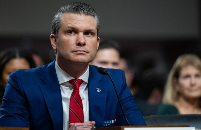 Личный номер главы Пентагона «засветился» в соцсетях и на сайтах ставок — теперь Гегсет опасается увольнения