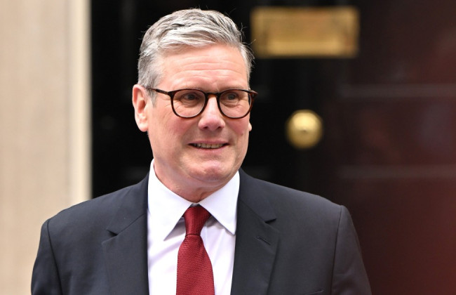 Премьер Британии Стармер надеется на прекращение огня в Украине до лета