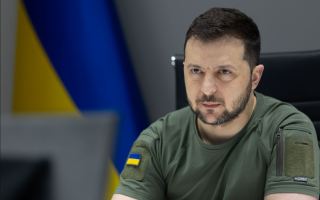 Владимир Зеленский может не успеть на прощание с Папой Франциском — кто представит Украину