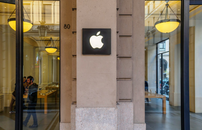 Apple планирует поставлять iPhone, продаваемые в США, из Индии, а не Китая