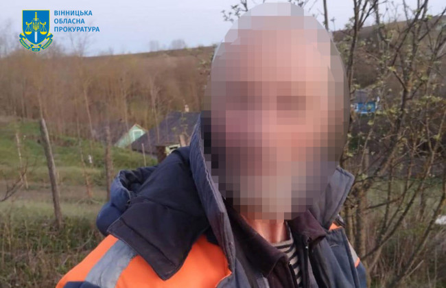 В Винницкой области мужчина чуть не до смерти избил старенькую мать