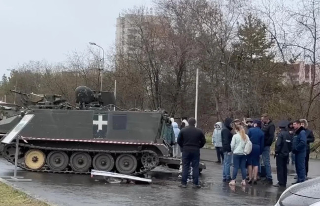 В России люк от «трофейного» БТР убил четырехлетнего ребенка