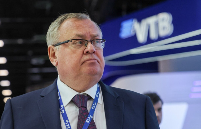 Прокуратура США обвинила главу российского госбанка ВТБ Андрея Костина в обходе санкций