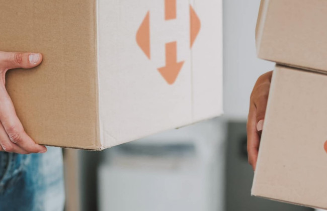 Скільки важить — стільки й платите – Нова пошта змінила правила розрахунку вартості доставки за кордон