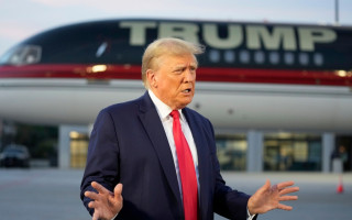 Трамп заявив, що задоволений розмовою із Зеленським і розчарований діями РФ